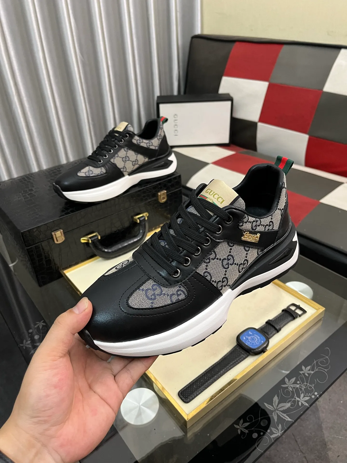 Men's Men's Shoes💰458⌚️⌚️[GUCCI] Gucci men's casual shoes are absolutely popular🔥The ultimate matching item for trendy men! The charm of super texture is irresistible, the main recommendation, the flower leather color is bright! The upper is made of high-quality brand printed fabric with cowhide, breathable leather lining and wear-resistant rubber sole, noble and elegant! Extremely comfortable🎁🎁You can be as handsome as you want💪 38-443️⃣colors available